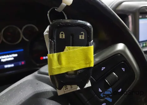 2019 Chevrolet Silverado 1500 Lt из США, поврежденный, VIN 3GCUYDED7KG207867